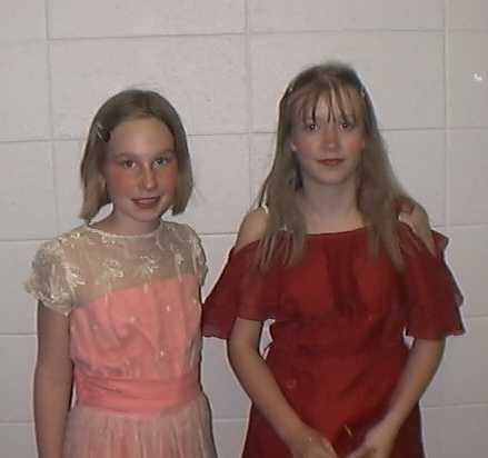 cinderella_amanda_and_freind.jpg (12174 bytes)